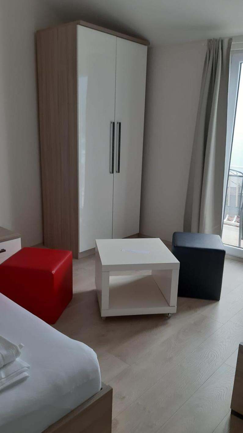 Apartmani Lara Gradac  Chambre photo